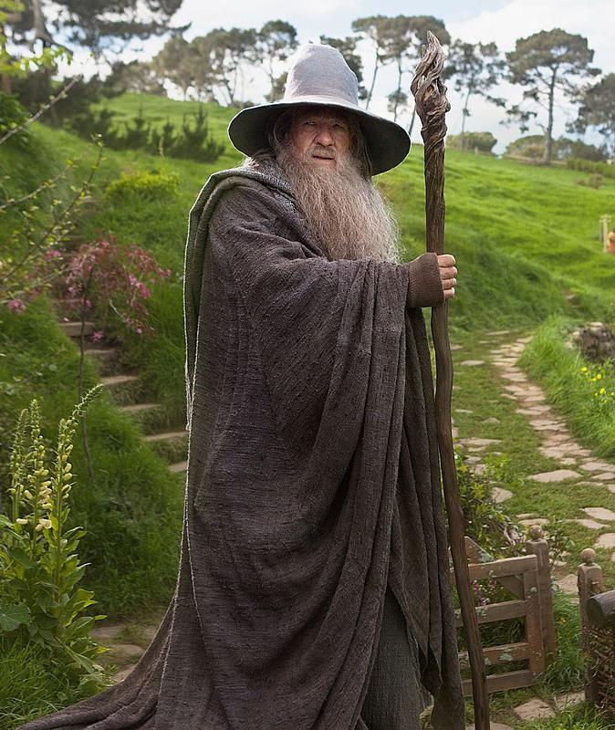 Click image for larger version. 

Name:	ian-mckellen-gandalf-the-grey-the-hobbit-pic2.jpg 
Views:	156 
Size:	243.1 KB 
ID:	96593